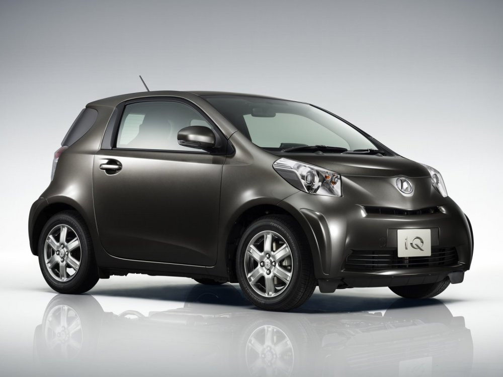 Toyota IQ Mini