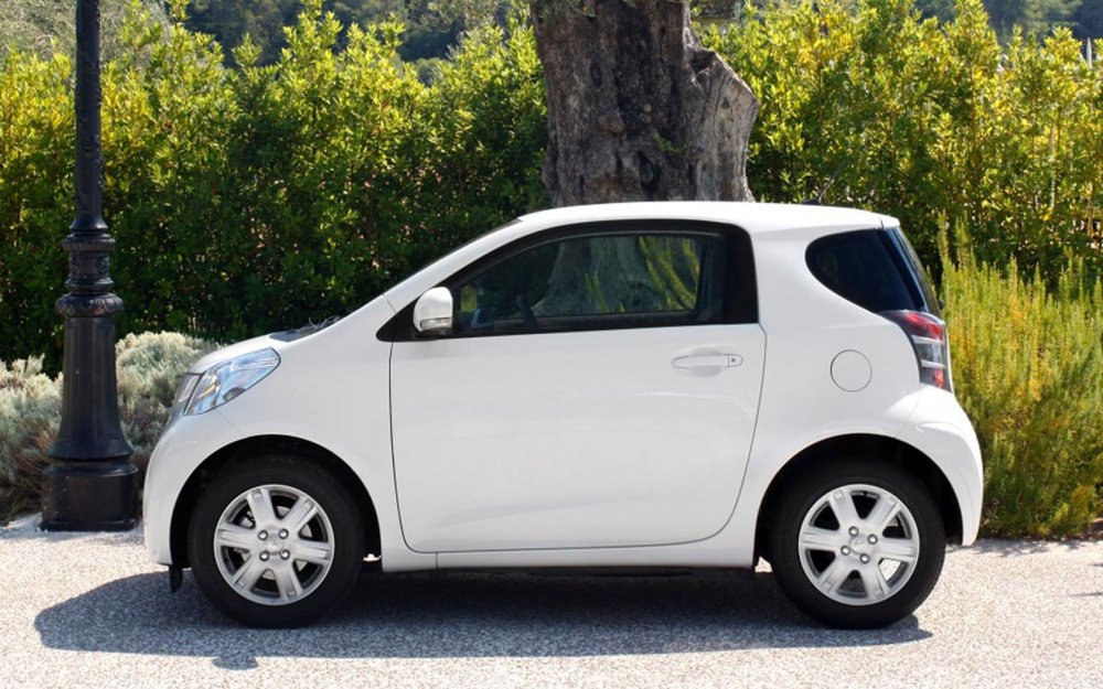 Toyota IQ 3