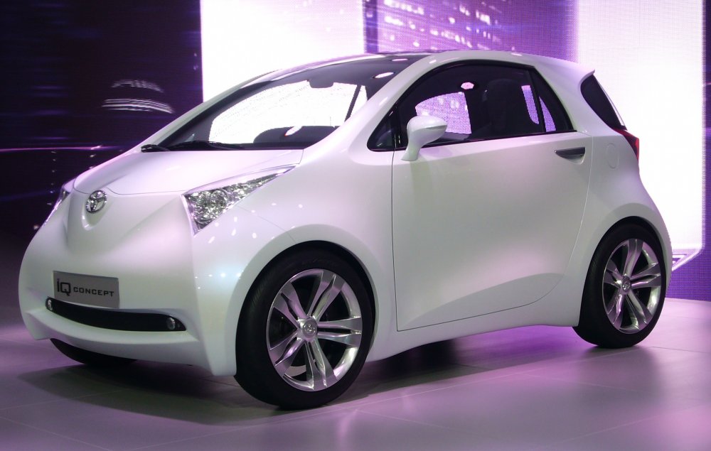 Toyota IQ 2000