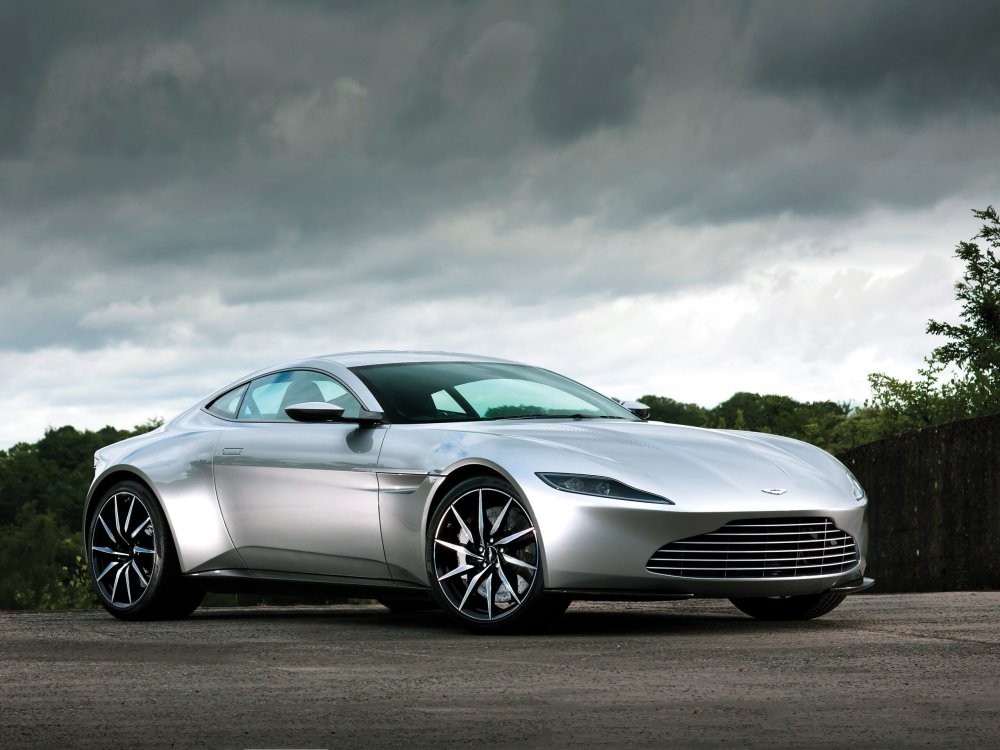 Aston Martin db10