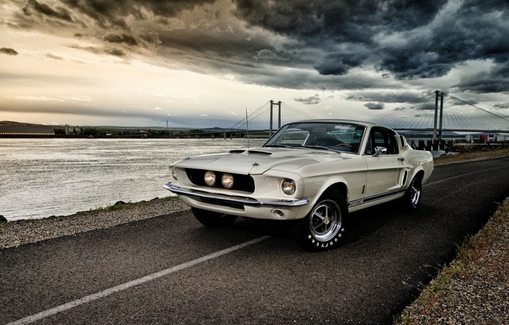 Ford Mustang gt 2011