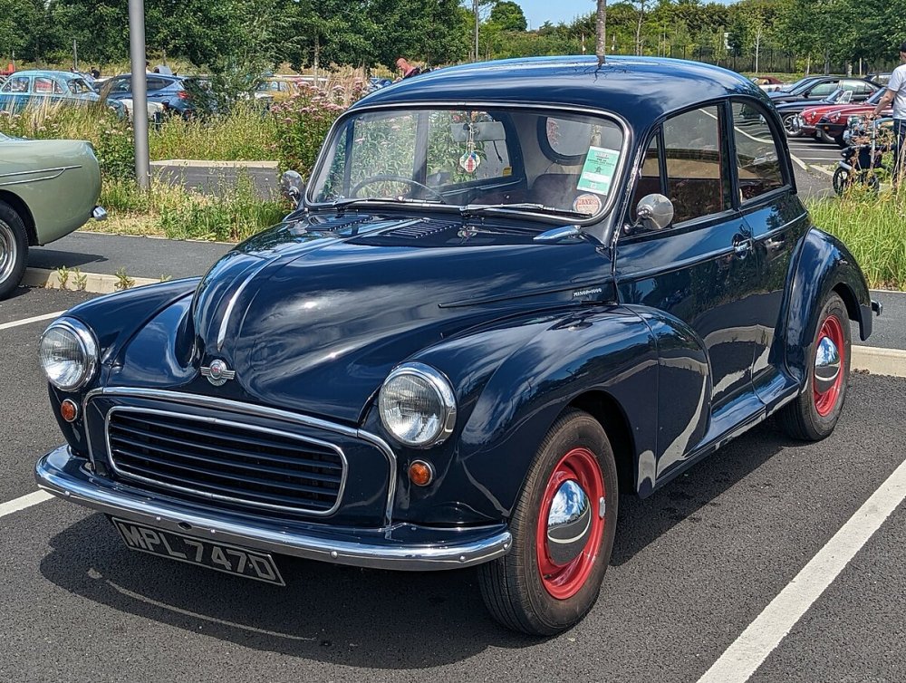 Morris Minor 1000 traveller