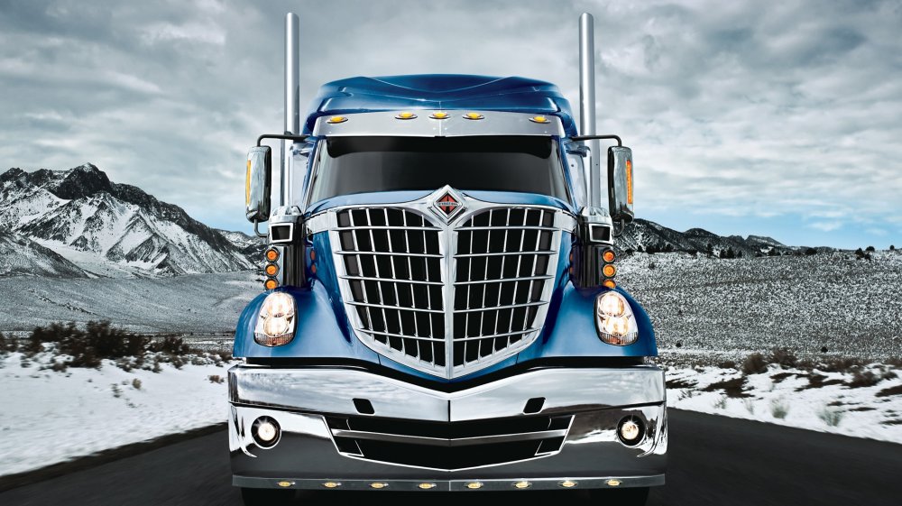 Navistar International тягачи большой