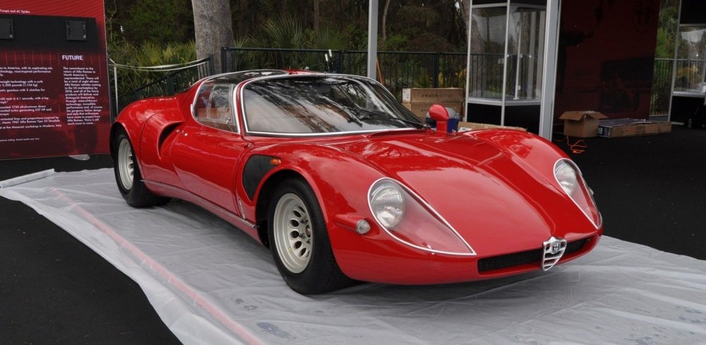 Alfa Romeo 33 Stradale салон