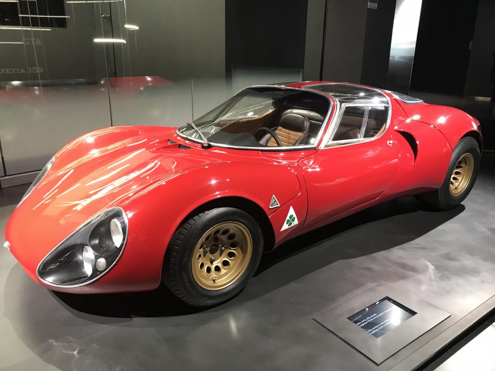 Купе Alfa Romeo 33 Stradale