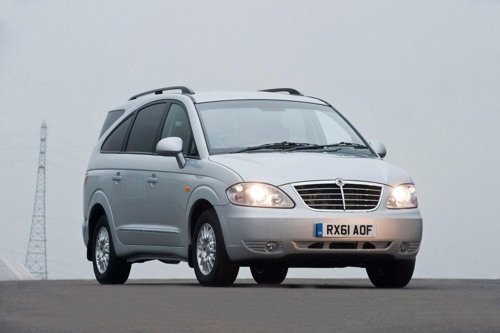 SSANGYONG Rodius 2004