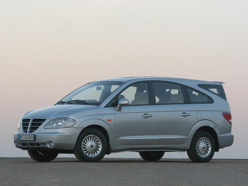 SSANGYONG Rodius 2004