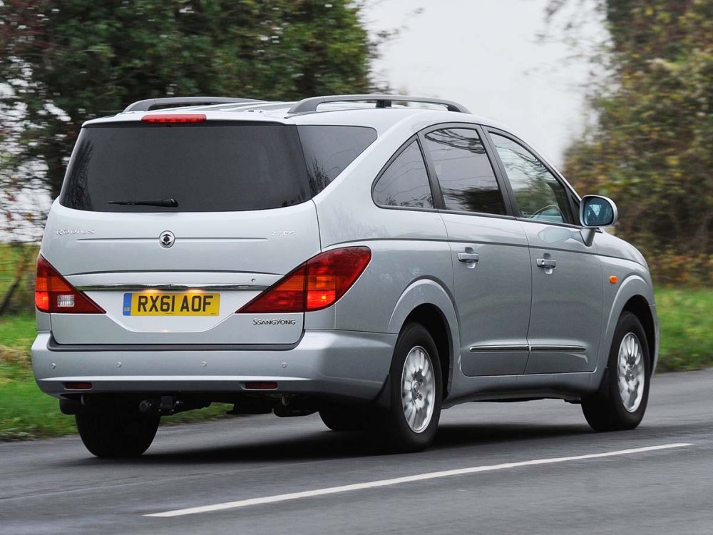 SSANGYONG Rodius Stavic