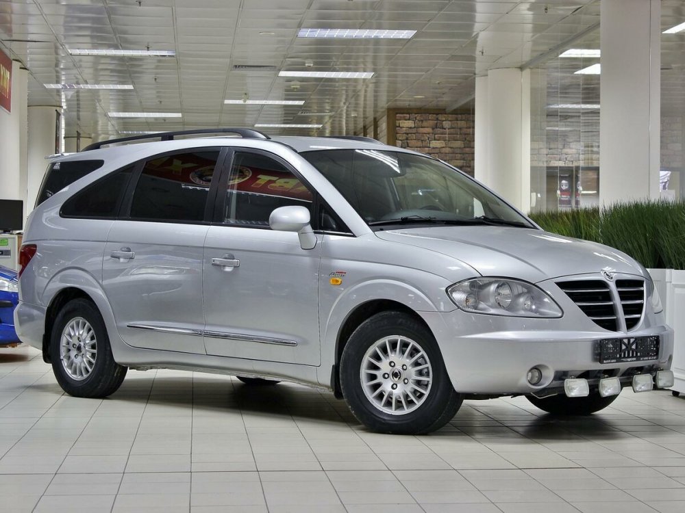 SSANGYONG Rodius 2015