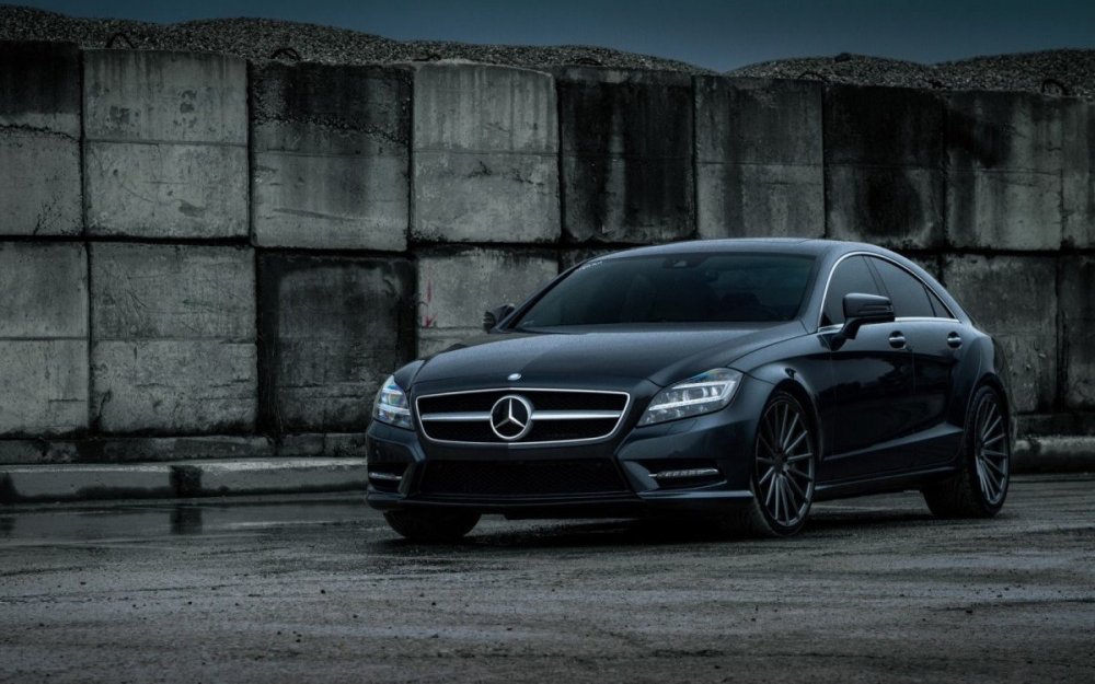 Mercedes Benz CLS 2016 Black