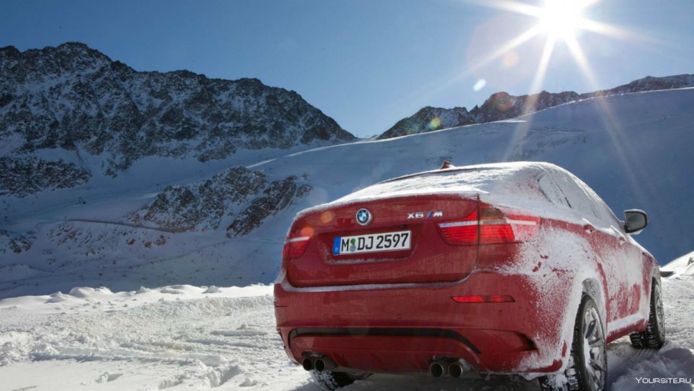 BMW x6m Snow