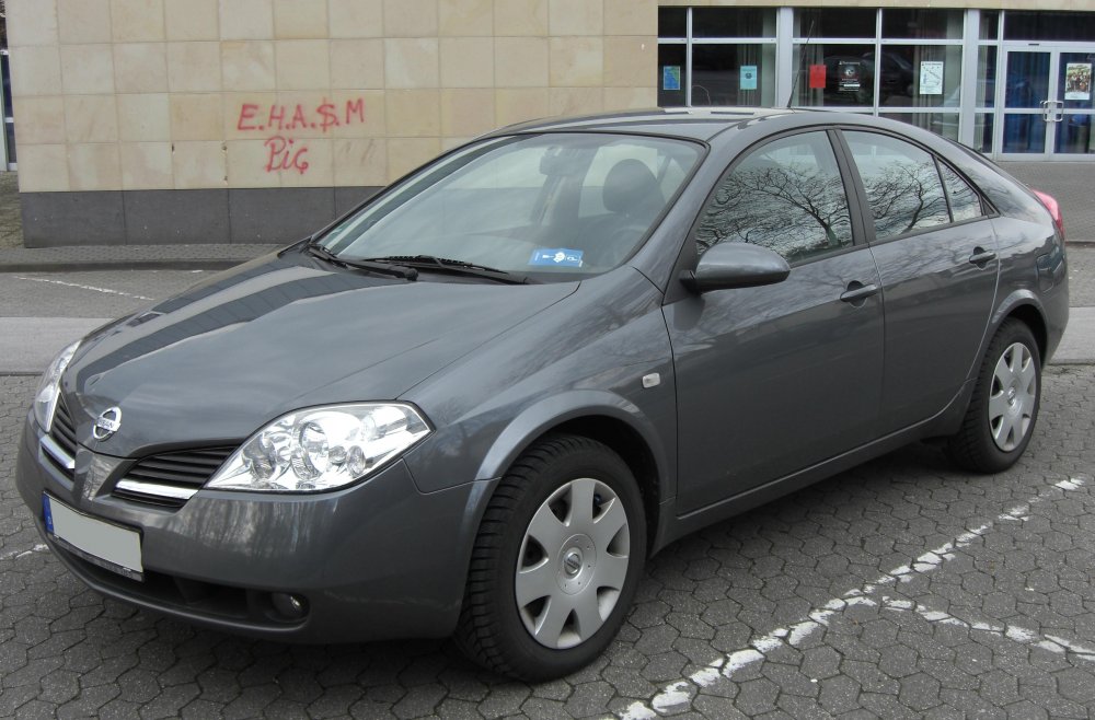 Nissan primera Liftback p12