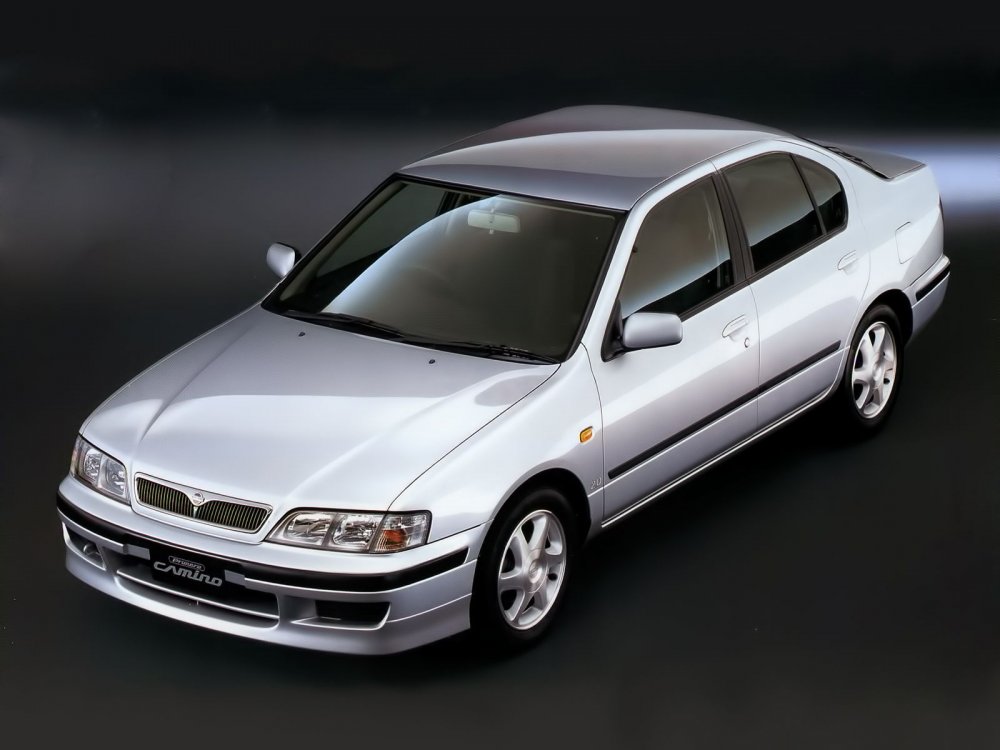 Nissan primera р12 хэтчбек