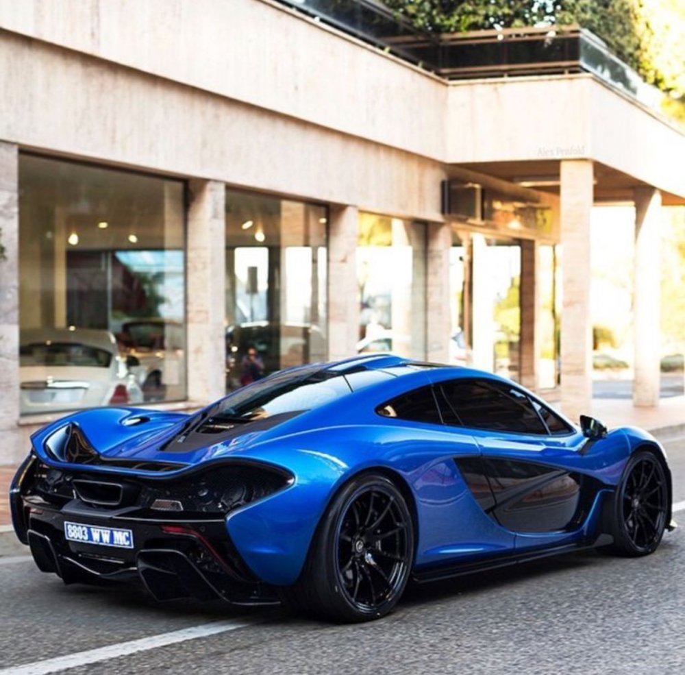 MCLAREN 650s Blue