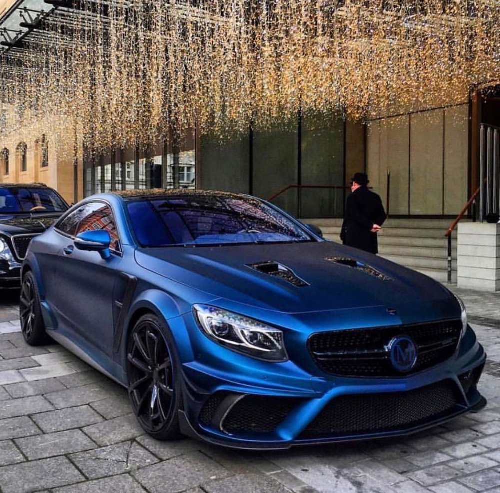 Мерседес AMG s63 цвета