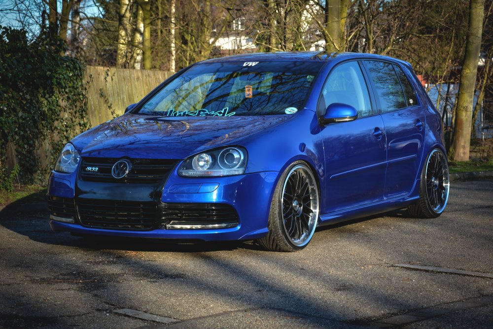 Golf r32 сбоку