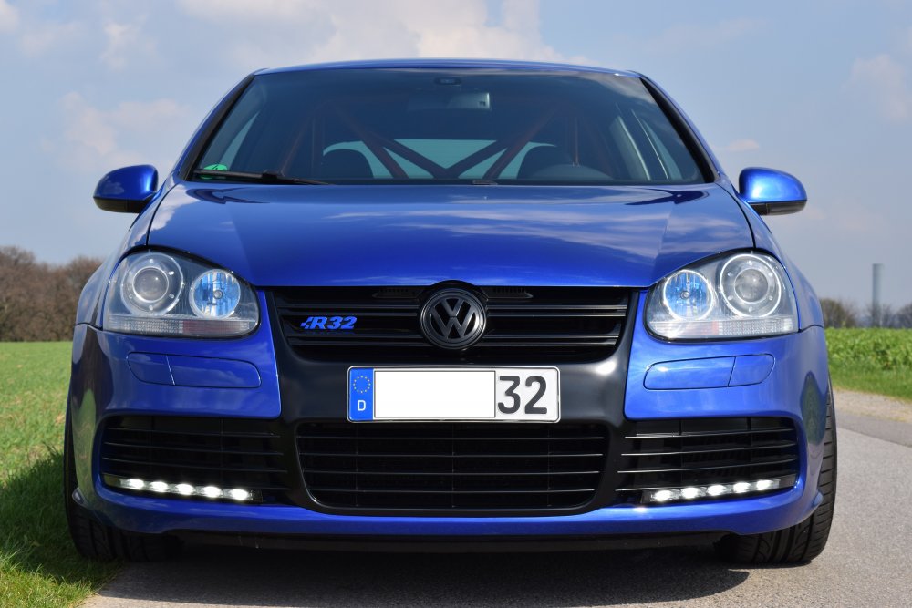 Golf 5 r32 чёрный