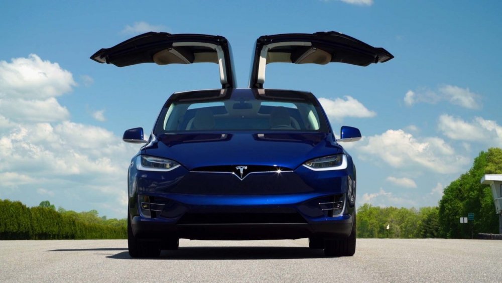 Tesla model x 2020