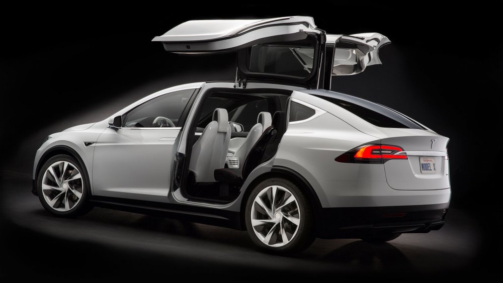 Tesla model x 75d (Standard):