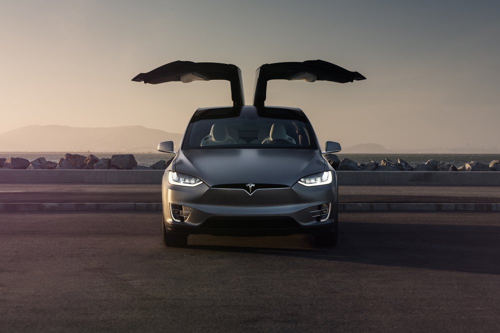 Электрокар Tesla model x