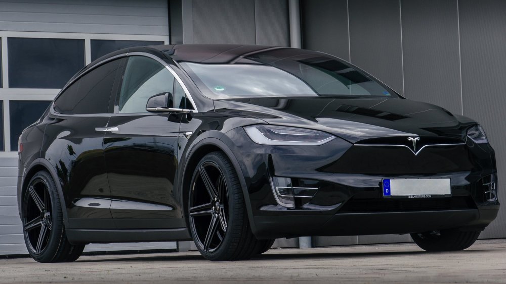 Тесла model x 2019