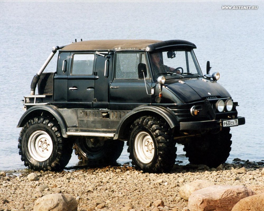 Внедорожник Pinzgauer 6x6