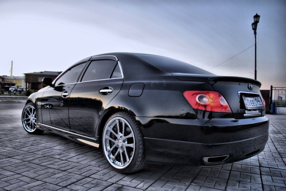 Toyota Mark x 2005 Tuning