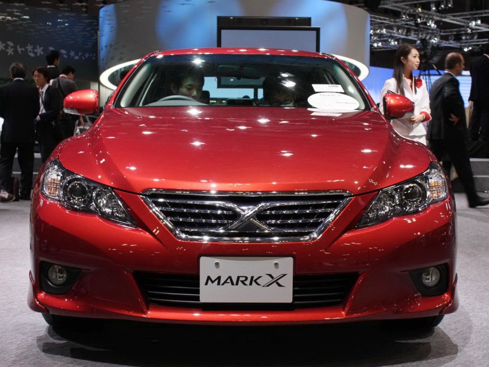 Toyota Mark x 2010