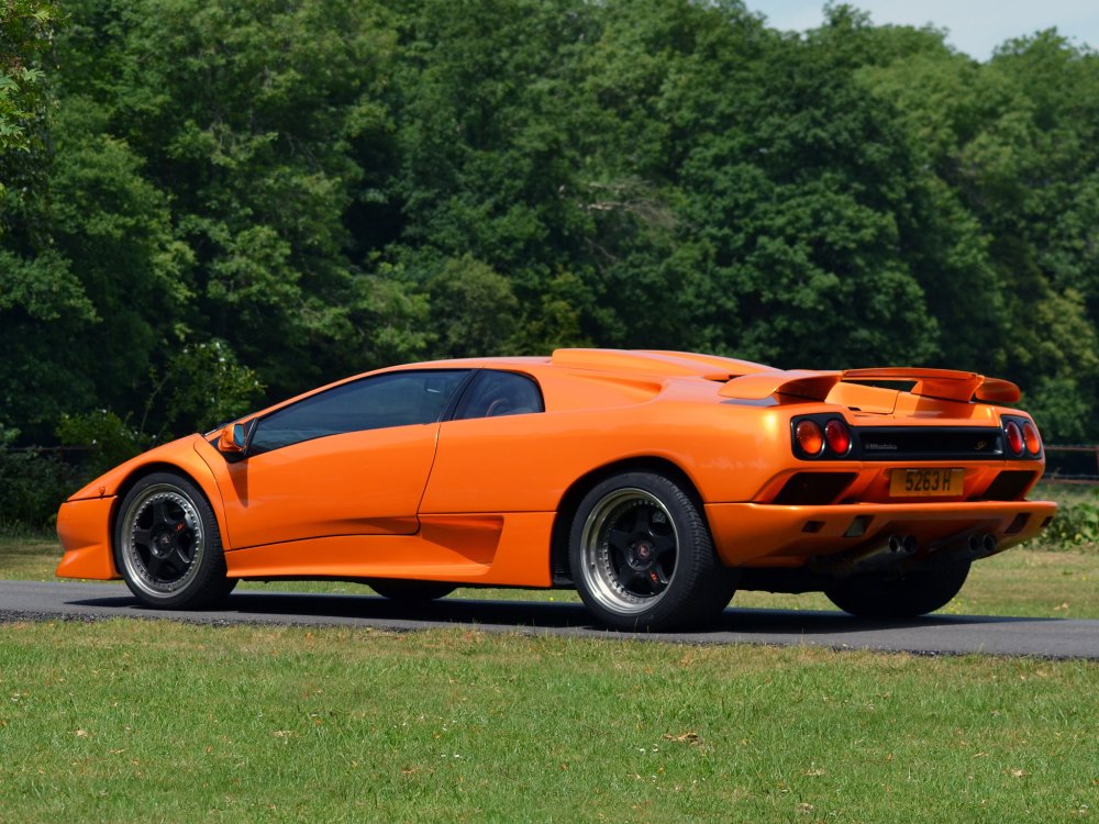 Ferrari f40 и Lamborghini Diablo