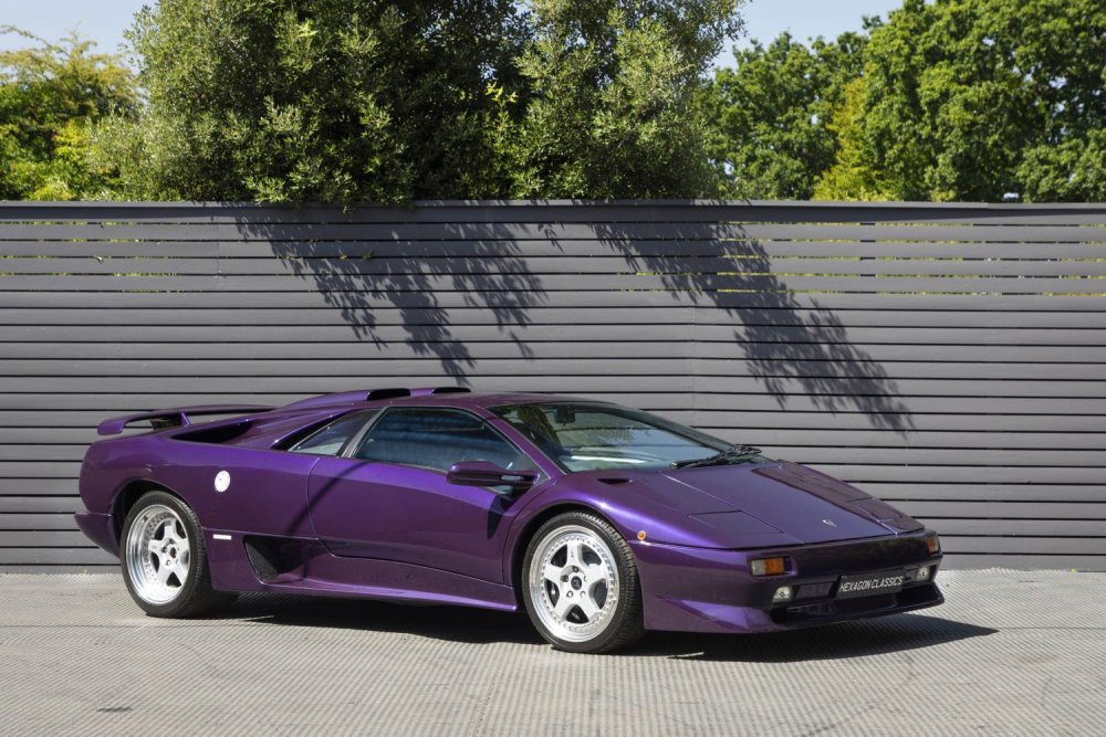 Lamborghini Diablo, 1990-98