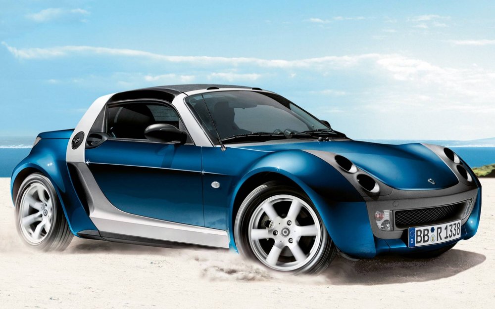 Машина Smart Roadster