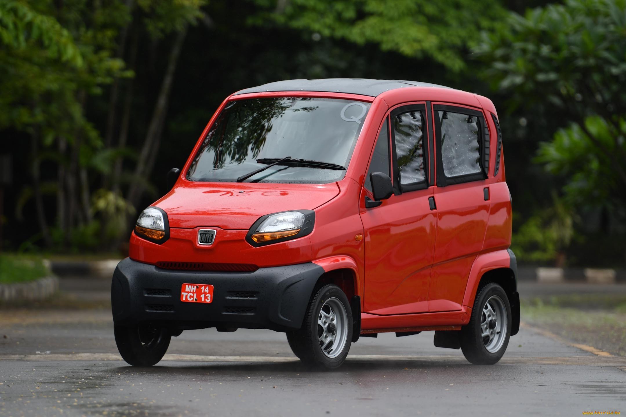 Bajaj Qute car