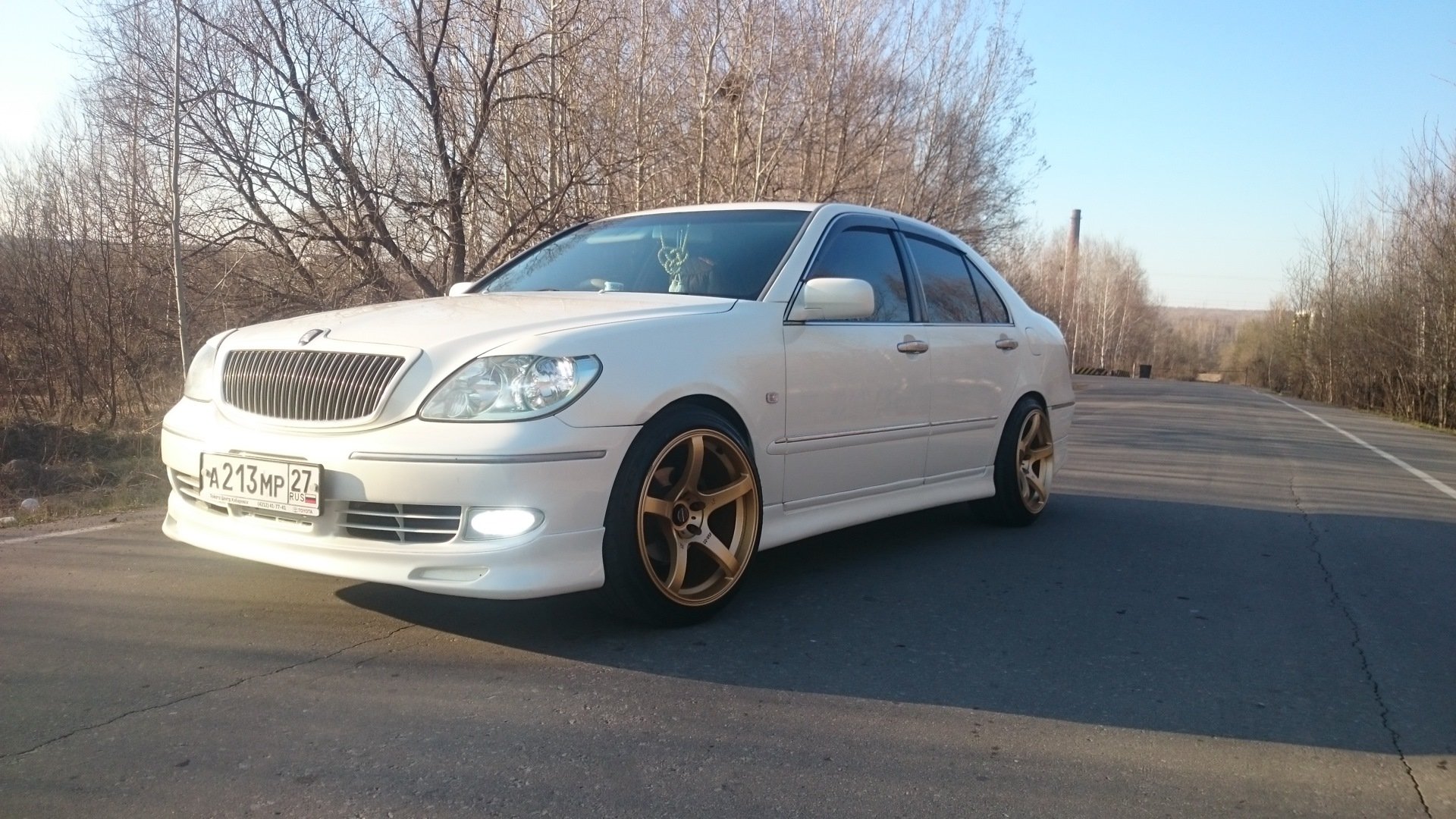 Шины toyota vista. Toyota Brevis. Тойота Бревис обвес. Toyota Brevis stance. Тойота Бревис салон 2002.