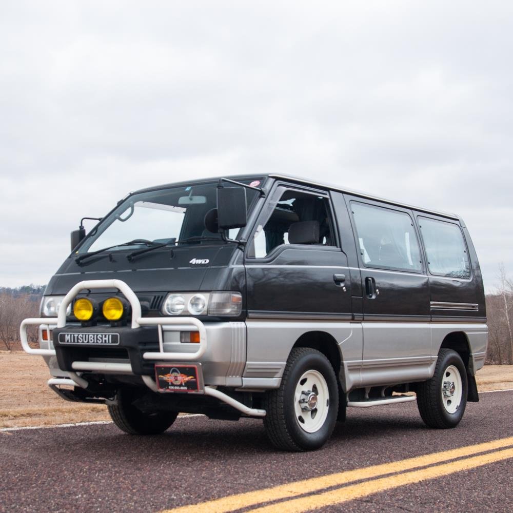 Mitsubishi Delica 4