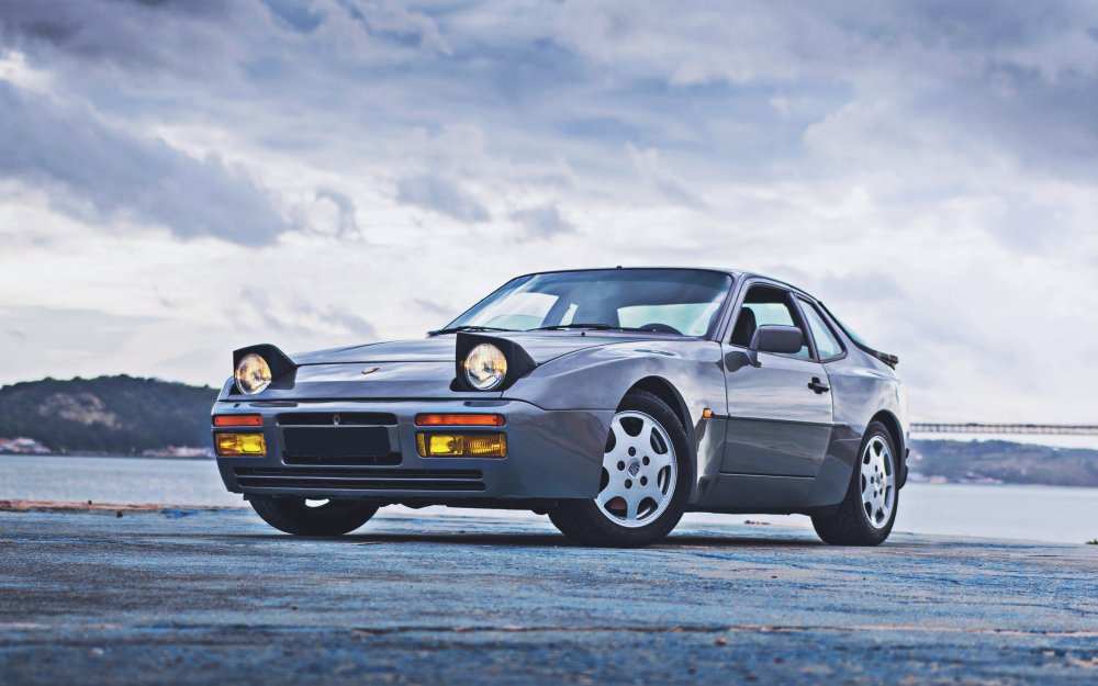 Porsche 944 Turbo