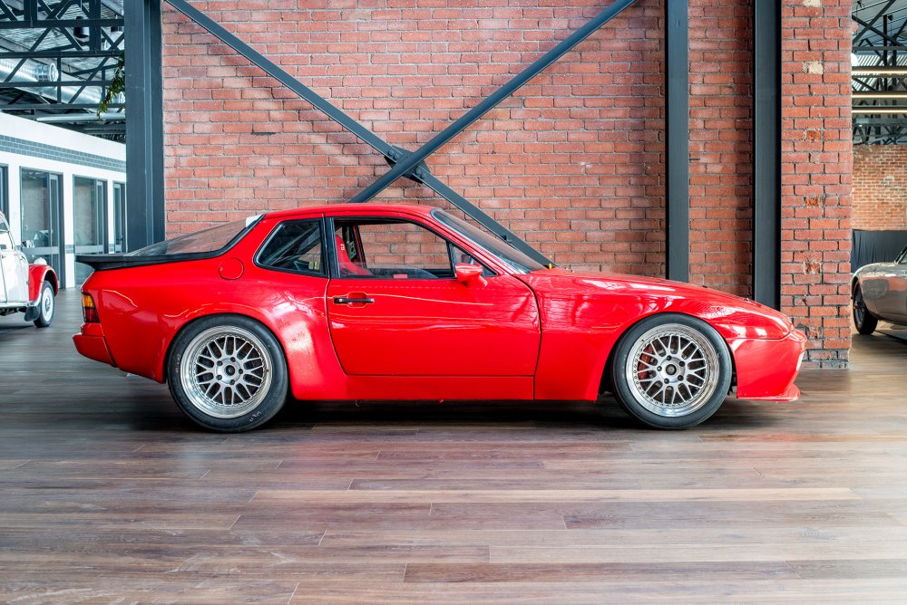 Porsche 944 1986