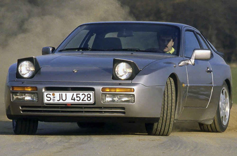 Porsche 944 Turbo Rally