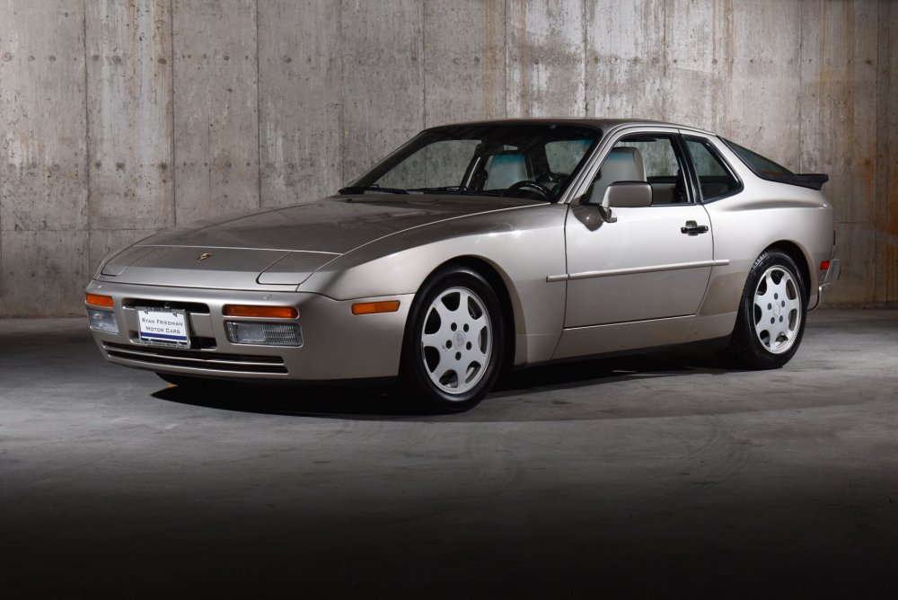 Porsche 944 Turbo