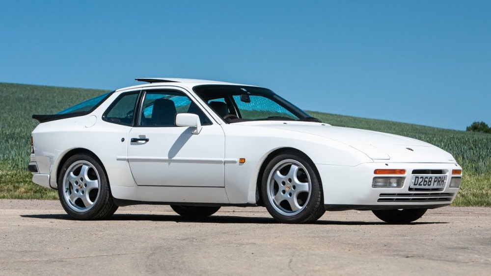 89 Porsche 944 Turbo