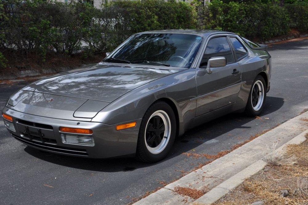 1986 Porsche 944 Turbo