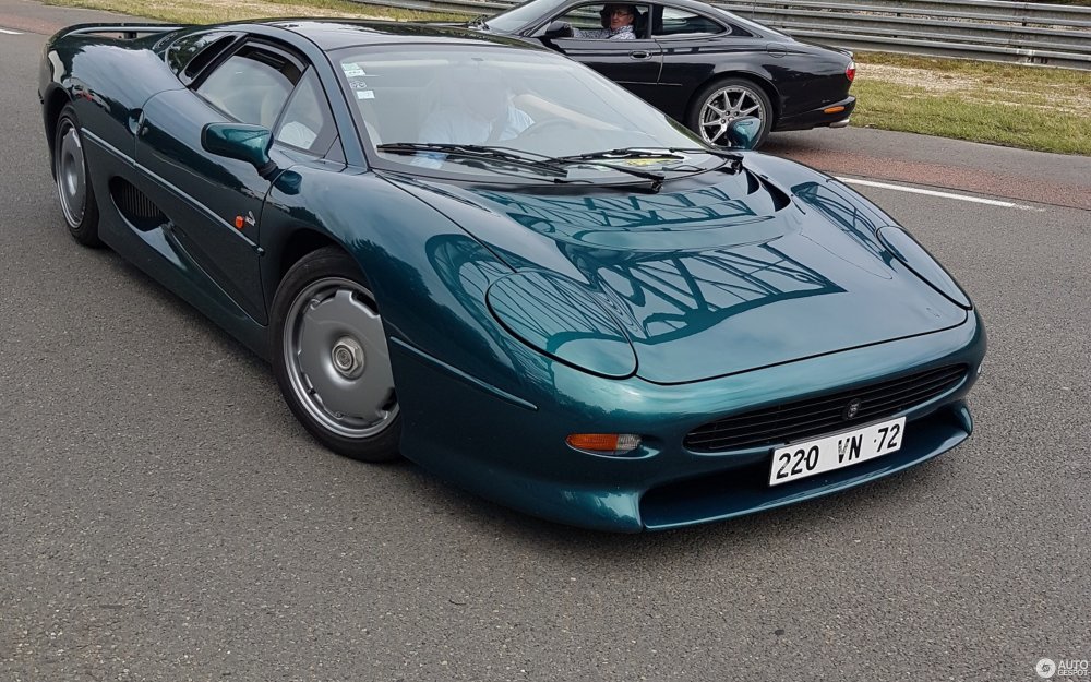 Jaguar xj220 Lemans