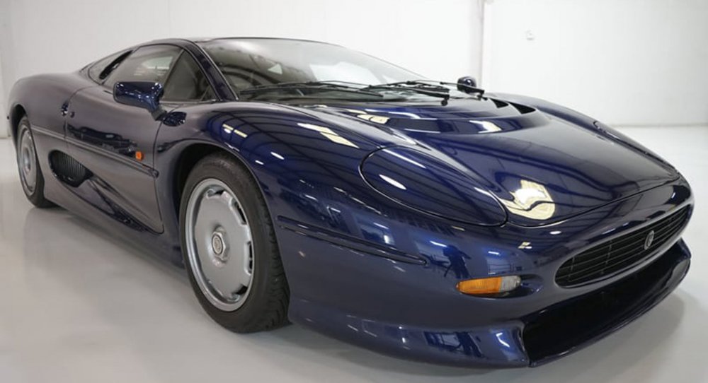 Jaguar xj220 Pininfarina