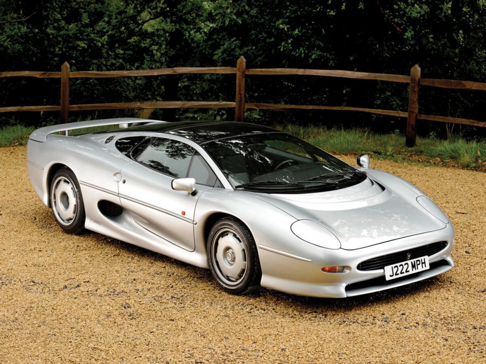 Yaguar xj220 синий