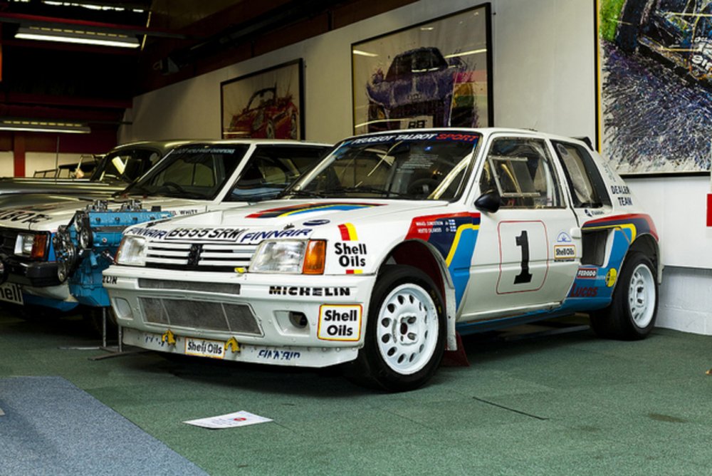 Peugeot 205 t16 Group b