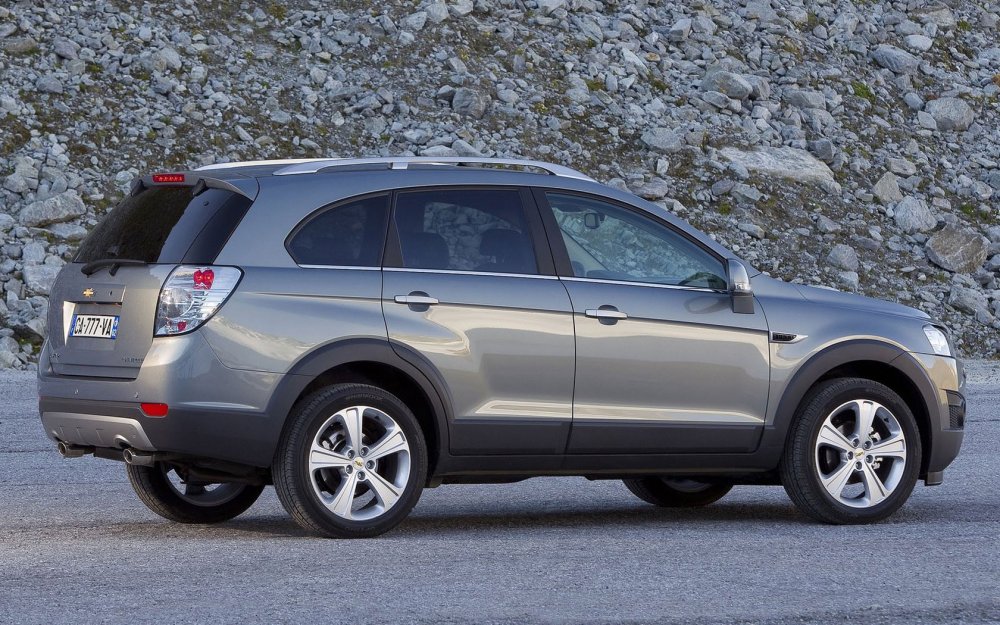 Chevrolet Captiva lt 2012