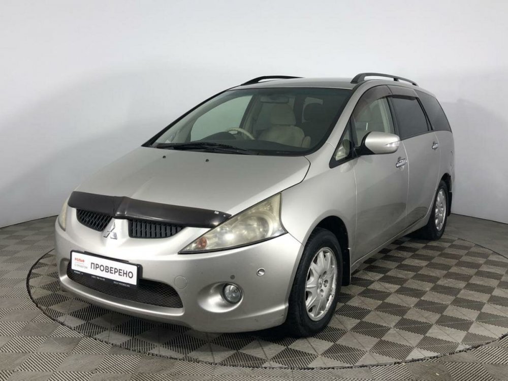 Mitsubishi Grandis 2.4