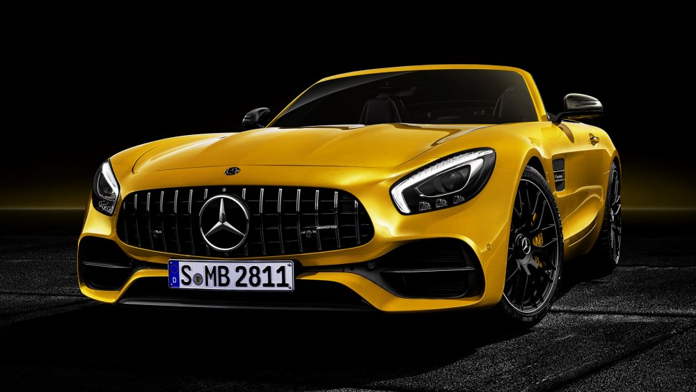 Мерседес Benz AMG gt s 2019