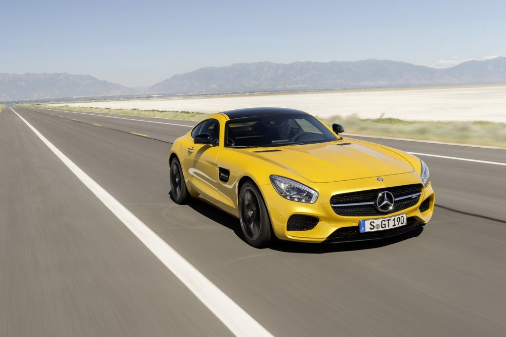 Mercedes Benz AMG gt 2015