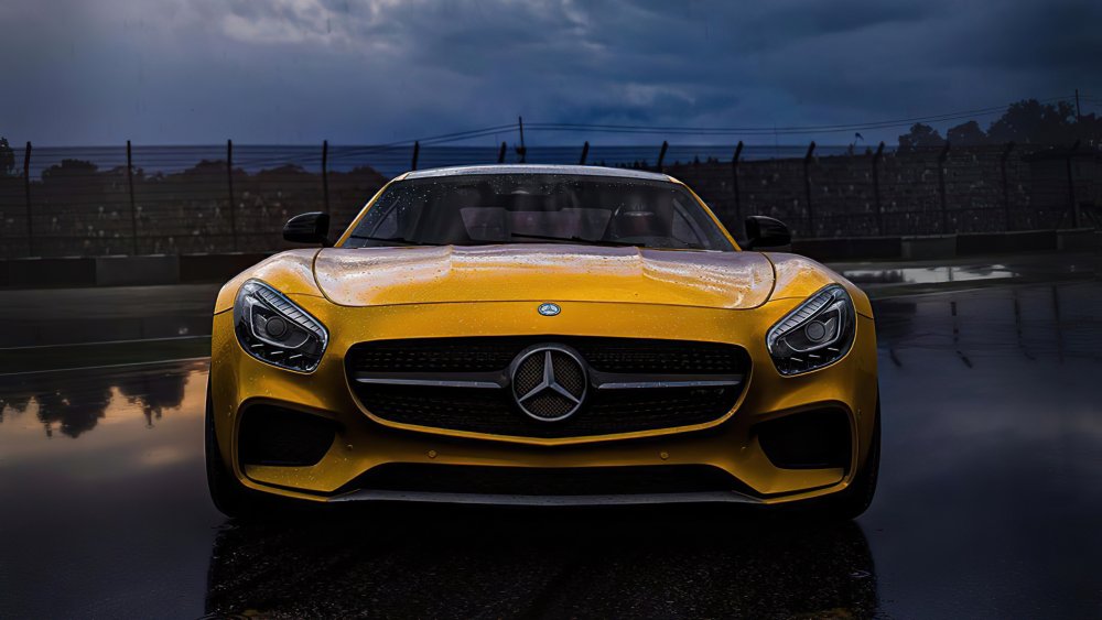 Mercedes Benz AMG 2020