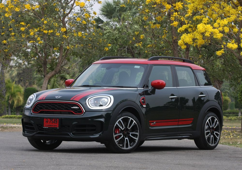 Mini John Cooper works all4 Countryman салон